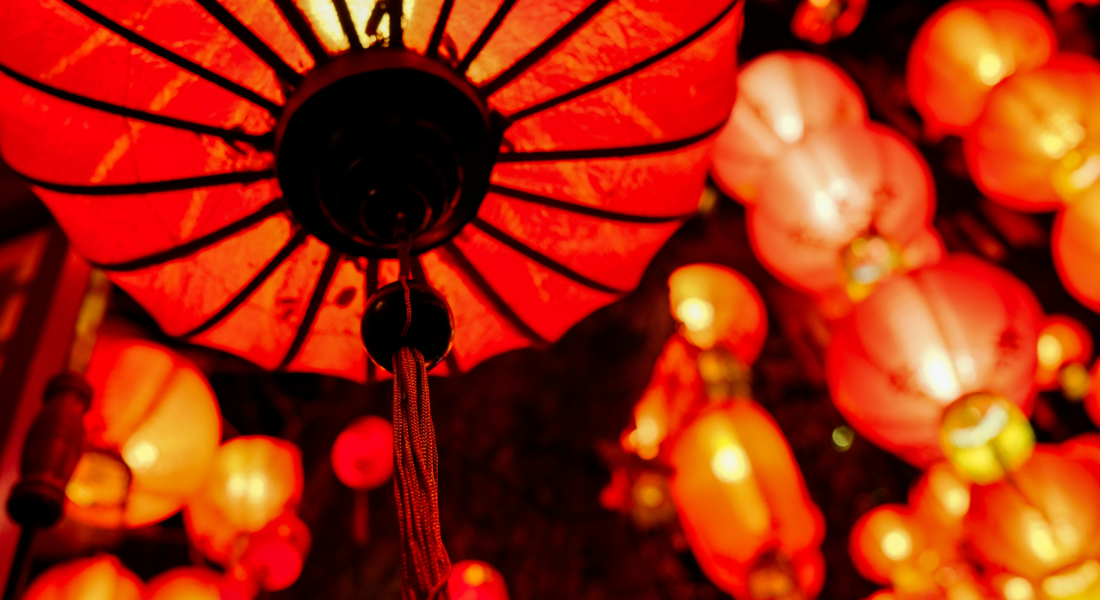 Get Ready for the 2024 Lunar New Year: Festive Decor Tips & Lucky Gift Ideas